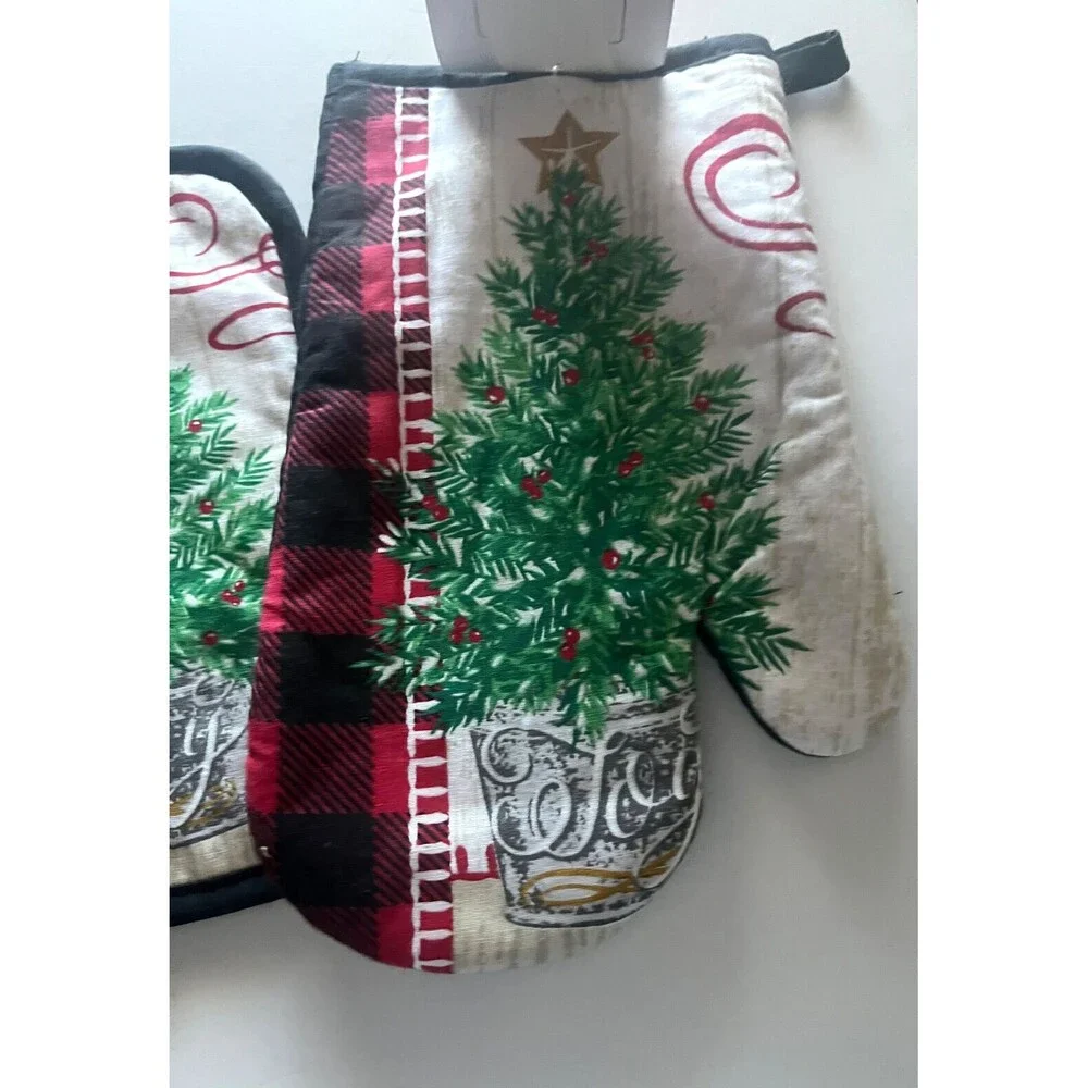 Christmas Tree Oven Mitt Potholder Set of 2 Joy Red Black Buffalo Plaid Winter